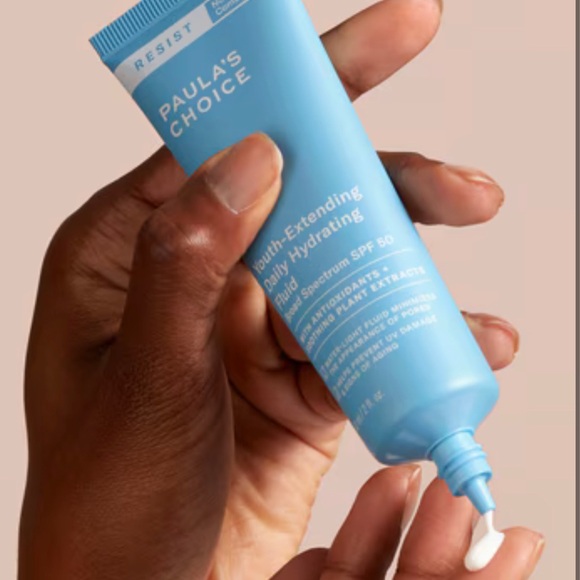 Paula's Choice Blue Youth-Extending Daily Hydrating Fluid - Picture 2 of 3